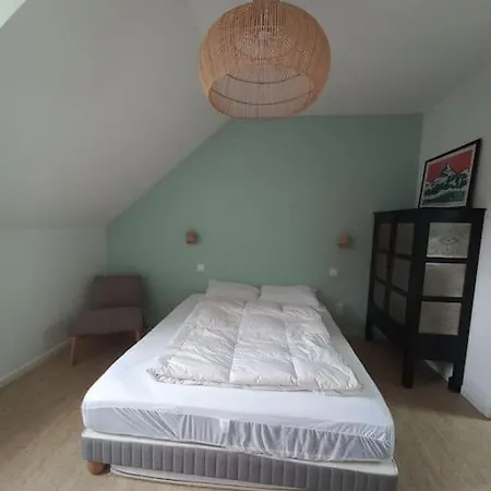 Belle Maison, Face Pic Du Midi